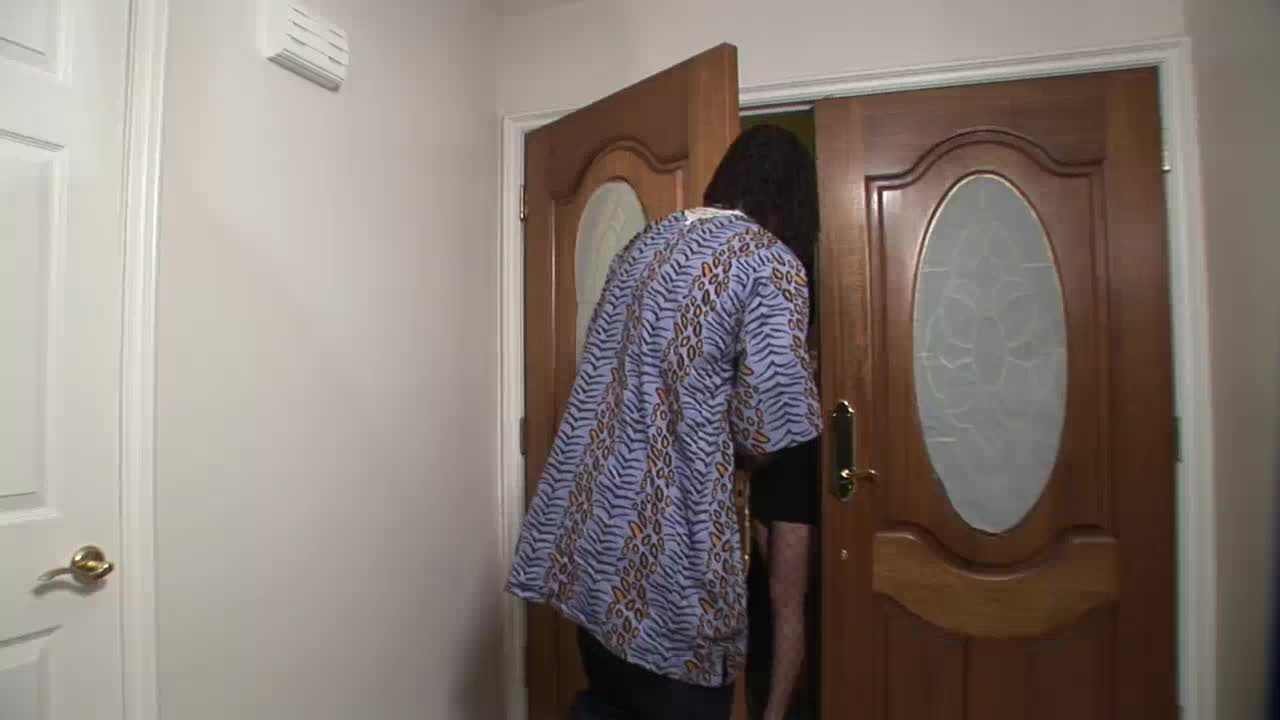 Get closer with my neighbor by doing anal fuck